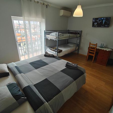 Residencial Marialva Park Hotel Corroios Luaran gambar