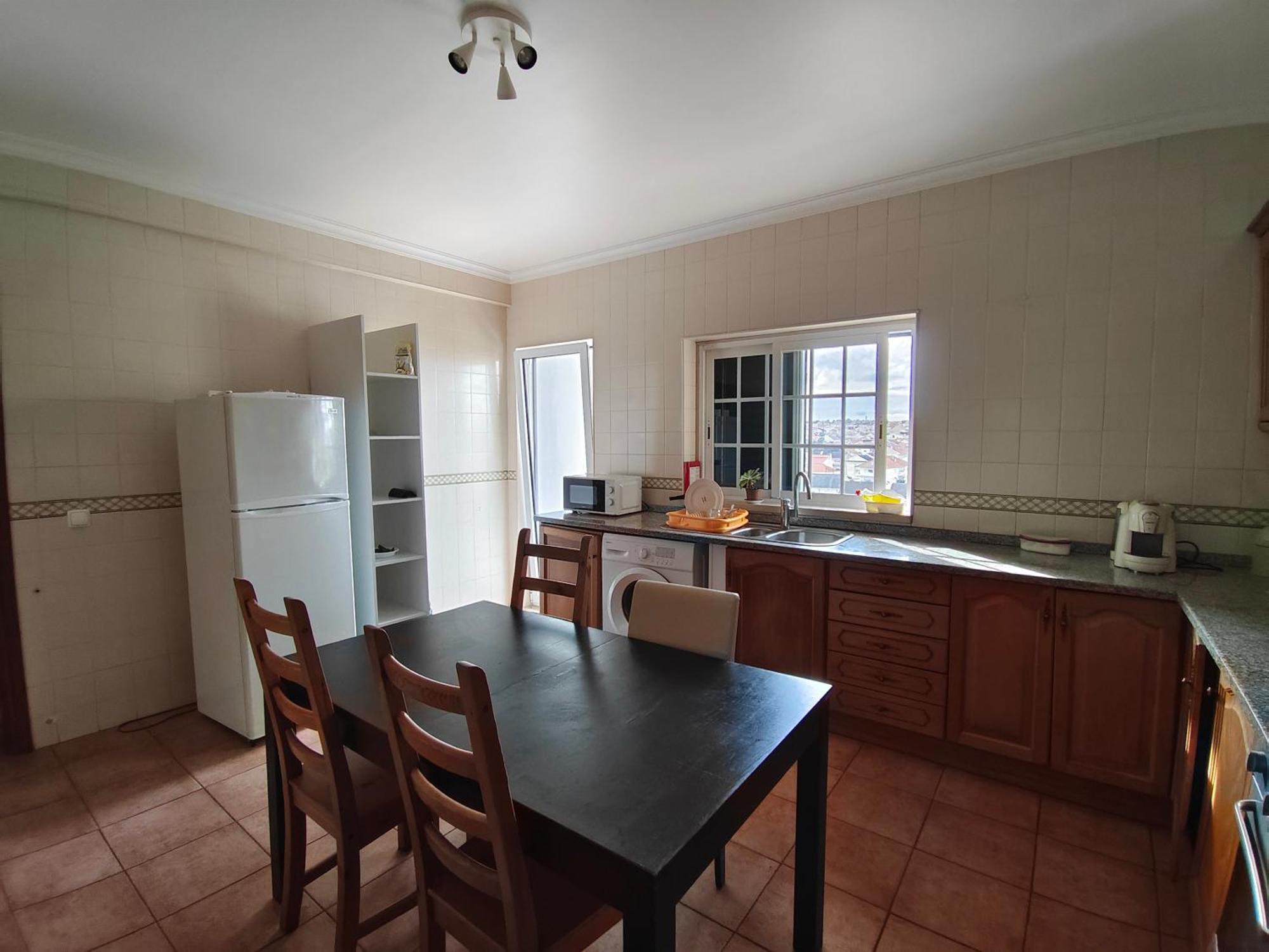 Residencial Marialva Park Hotel Corroios Luaran gambar