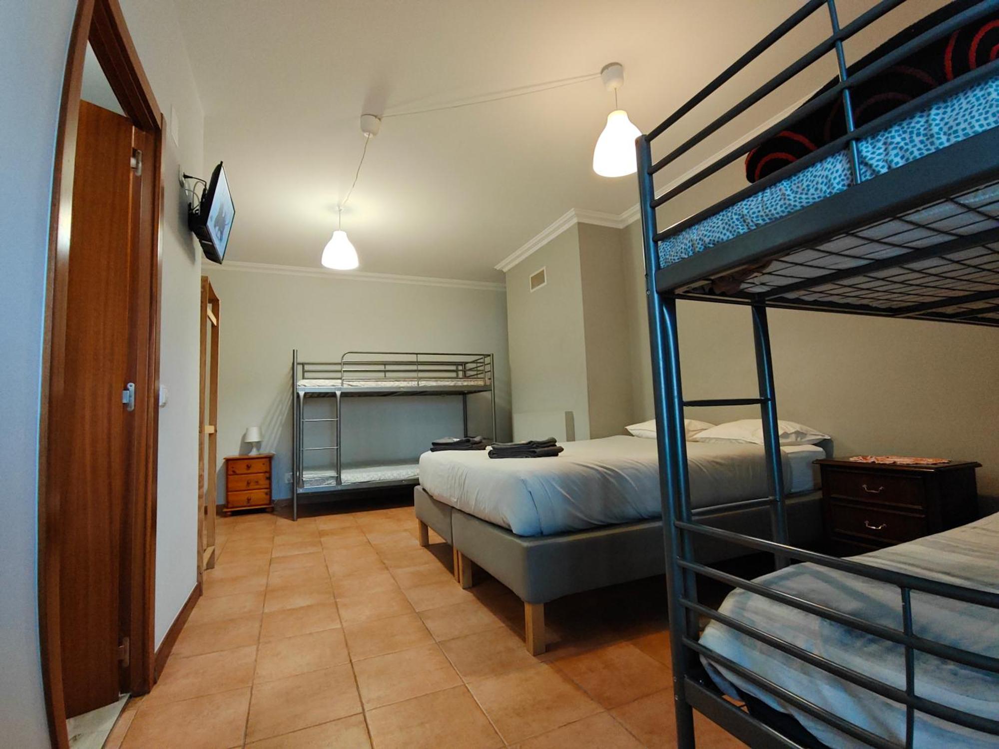 Residencial Marialva Park Hotel Corroios Luaran gambar