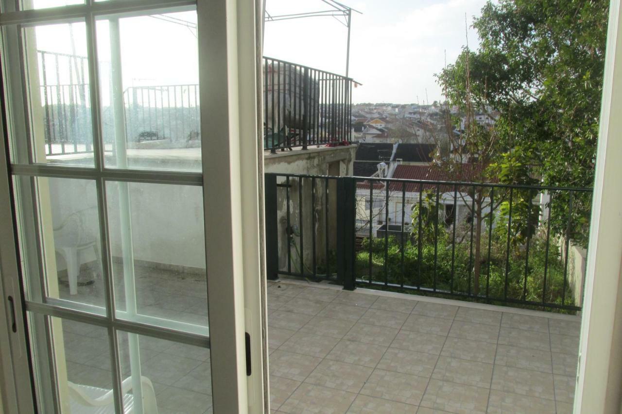 Residencial Marialva Park Hotel Corroios Luaran gambar